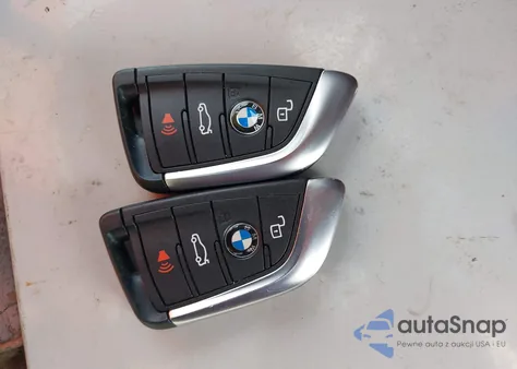 2021 BMW 3 Series 330E z USA, uszkodzony, nr VIN 3MW5P7J06M8B75130